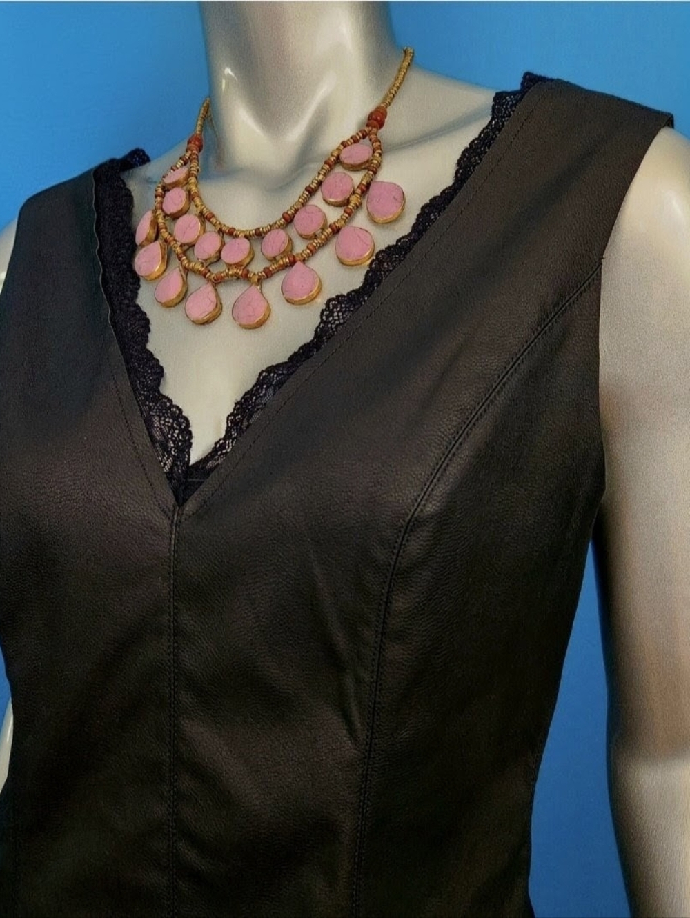 🆕️🎵 ONLY Milla Textured Faux Leather Shift Mini Dress w/ Lace Accents // (NWT)